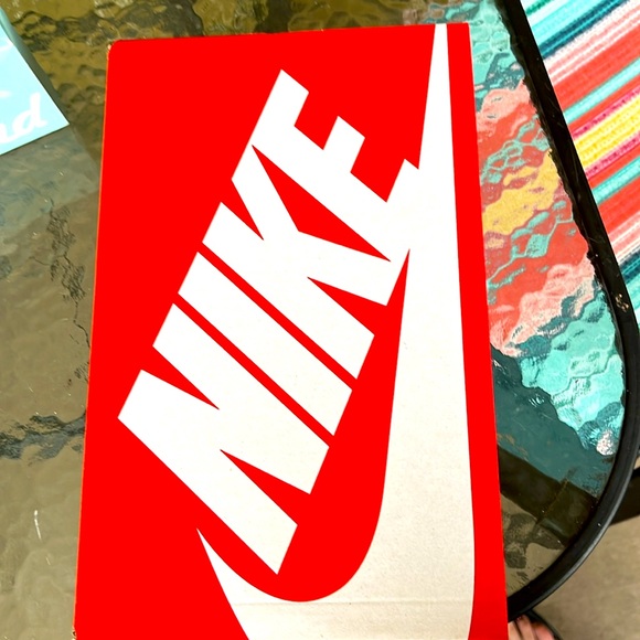 Nike wins Waffle Debut brand new in the box never worn - Picture 14 of 15